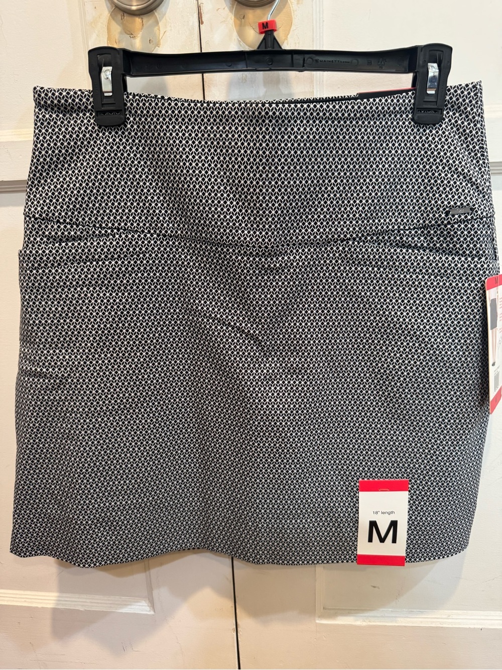 Black & White Patterned Women’s Skirt - Size M - Picture 1 of 7